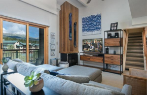 Trails End Mountainview Penthouse Condo - Ski In - Out - Stroll To Main Street Breckenridge